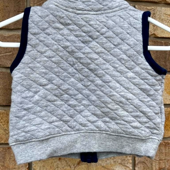 Cater's Daddy All Star Vest - Picture 5 of 6